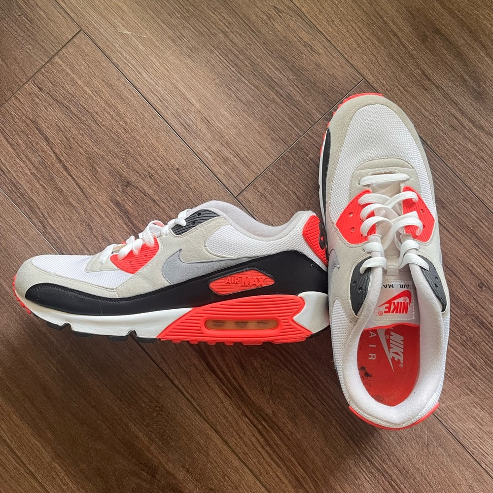 Men’s Nike Air Max 90s